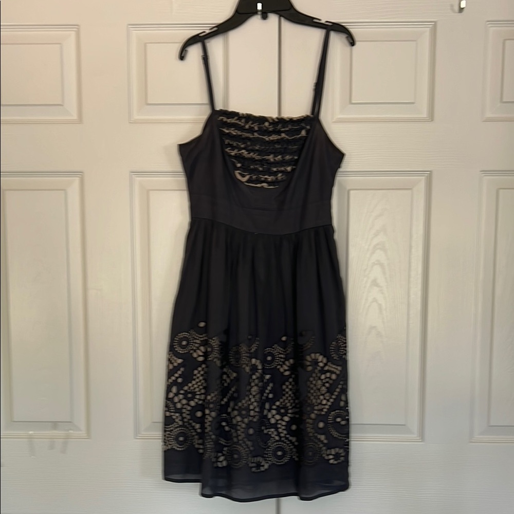 Vintage Bluish Gray color and cream contrast detailing Sleeveless Midi Sundress